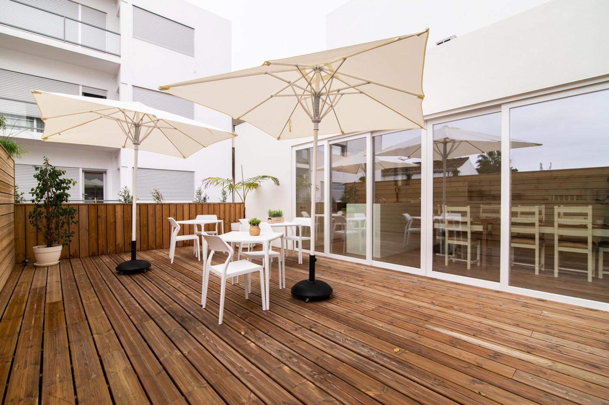 Azoriani City Hostel Ponta Delgada Luaran gambar